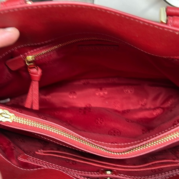 Tory Burch red Robinson satchel bag - Picture 7 of 10